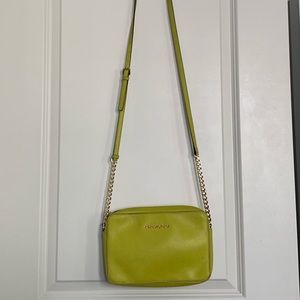 Michael Kors crossbody, lime green